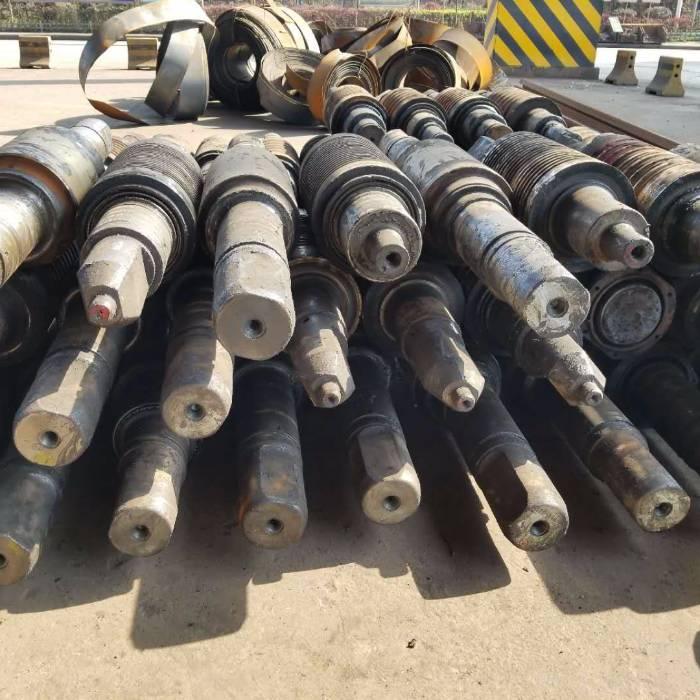 废轧辊 武汉钢铁集团鄂城钢铁有限责任公司鑫创资源分公司 04月13日
